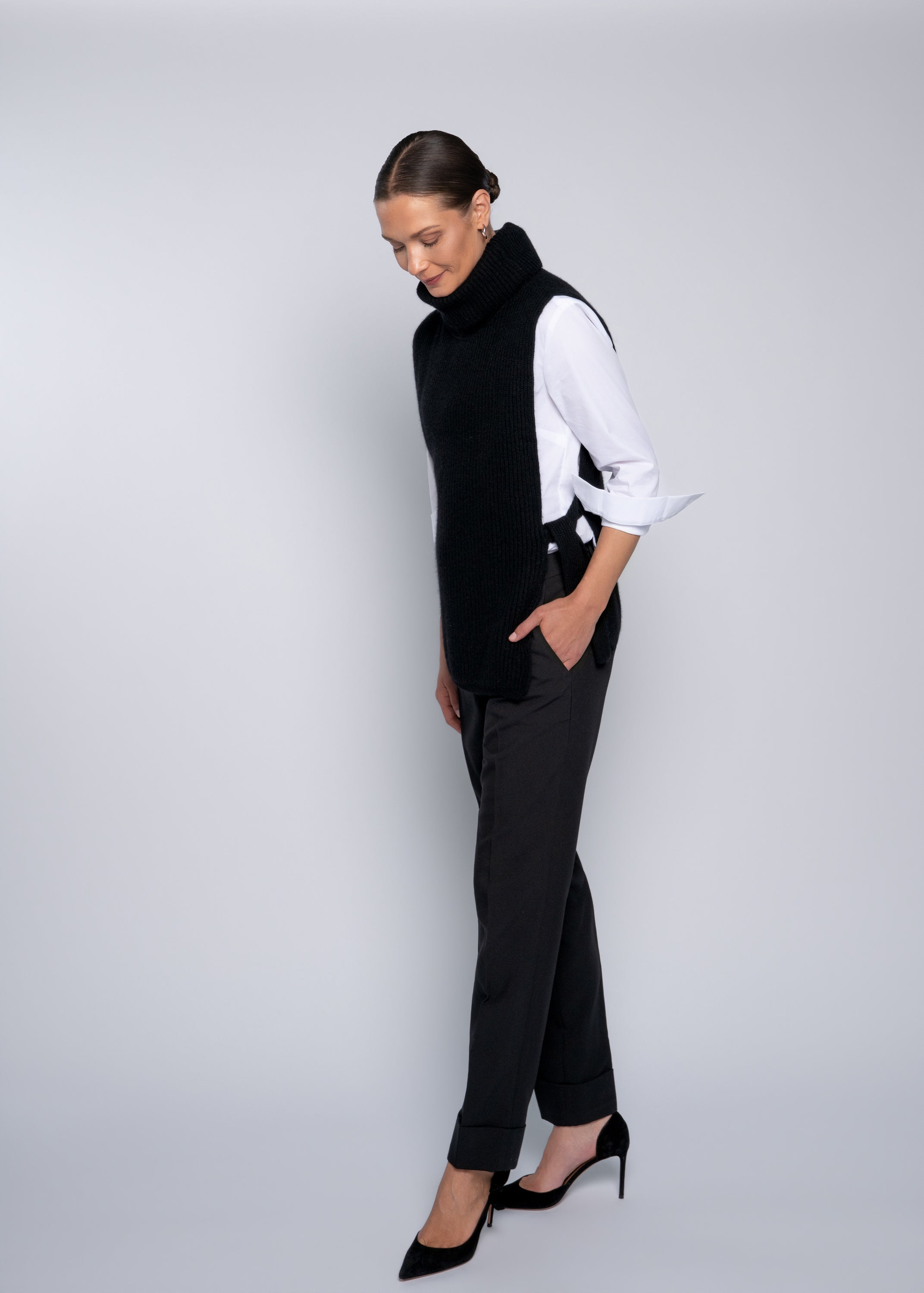 Close to my heart Amy bib vest Bib Neck Black