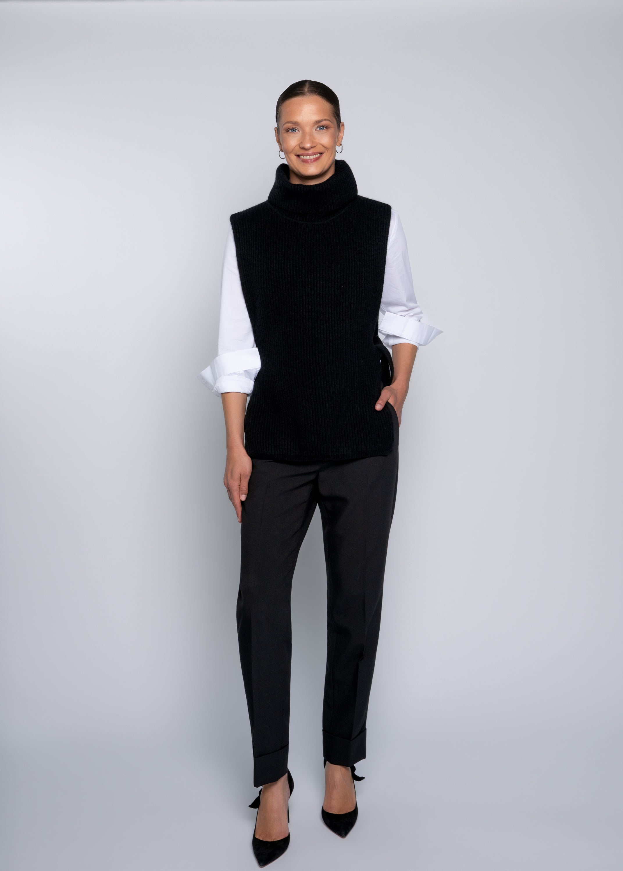Close to my heart Amy bib vest Bib Neck Black