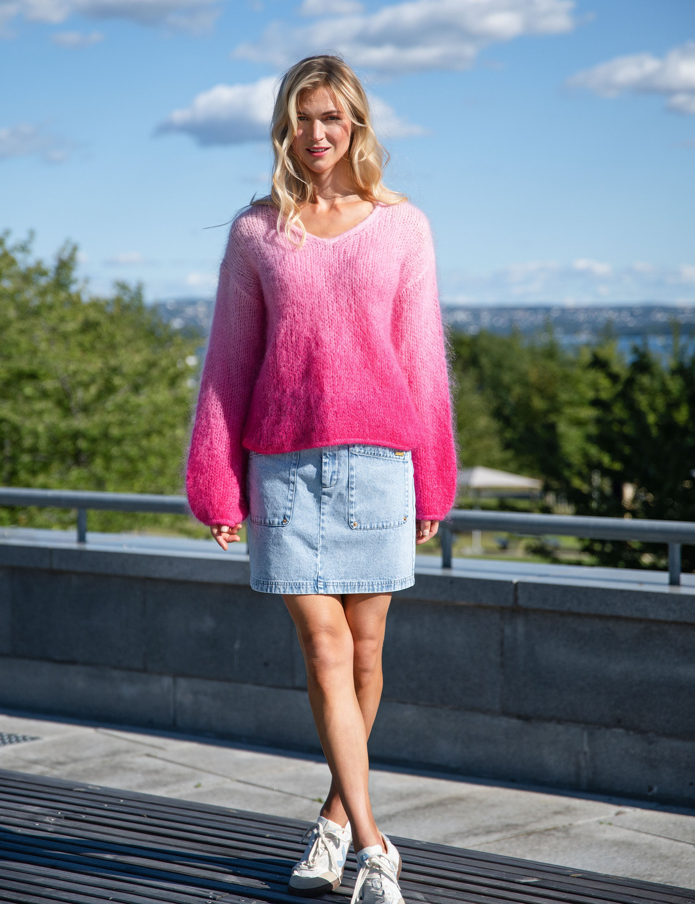 Close to my heart Anuza Dip Dye Sweater knitted Candy Pink