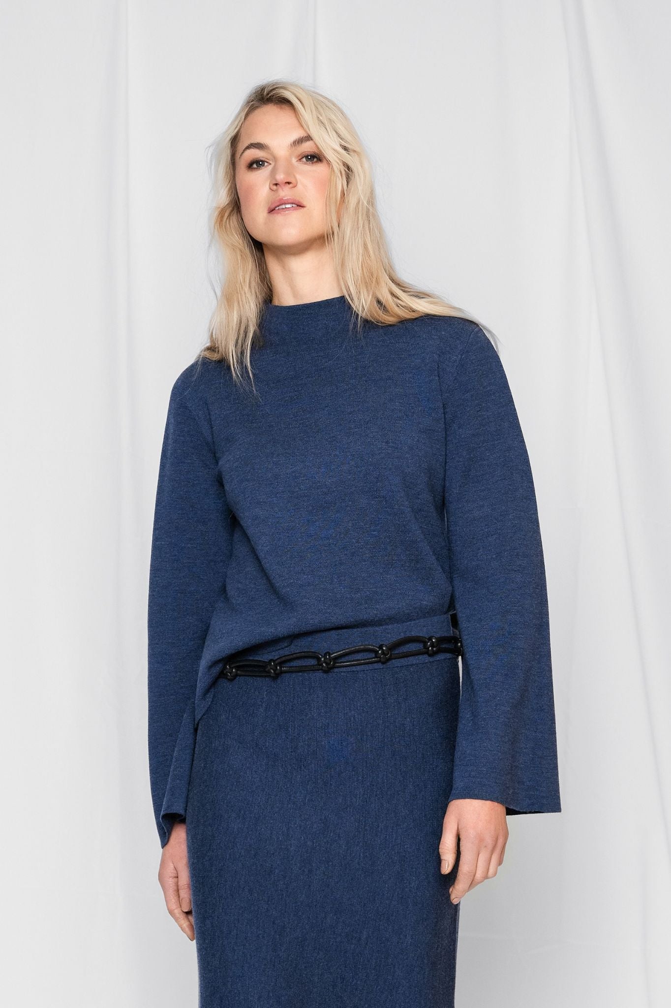 Close to my heart Ballou merino genser dame Sweater knitted Midnight