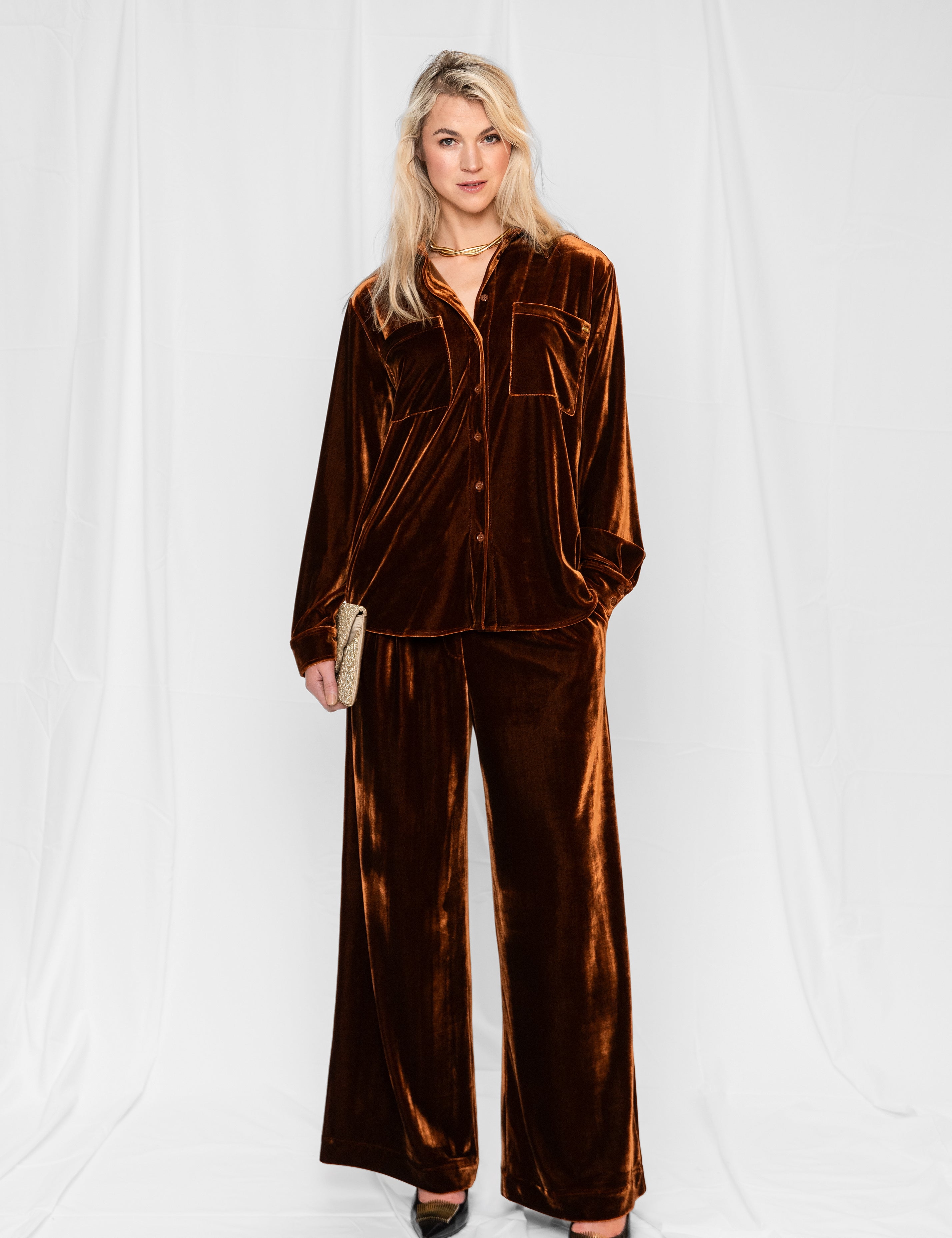 Close to my heart Bijou fløyel bluse Blouse Cognac