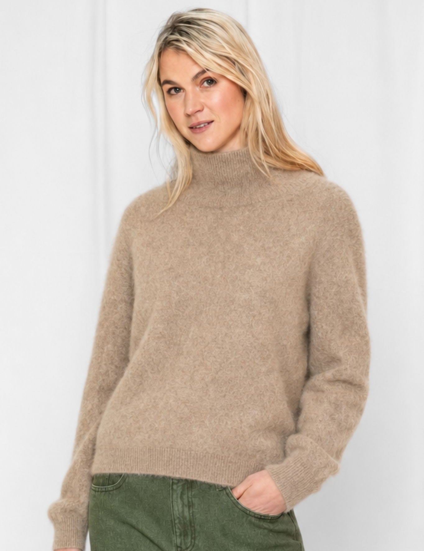 Close to my heart Caia børstet ull genser Sweater knitted Hunter