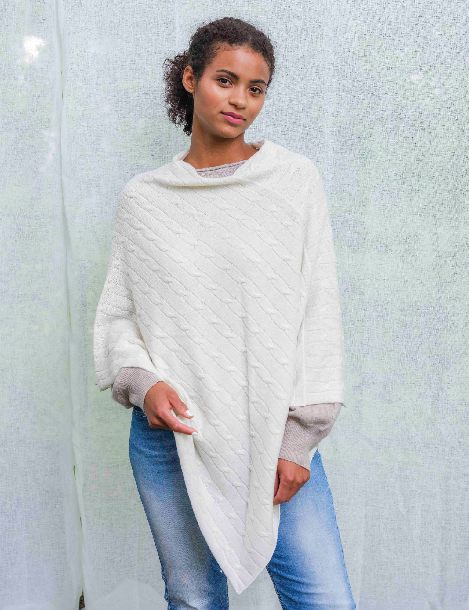 Close to my heart Carrie Poncho Poncho Cream