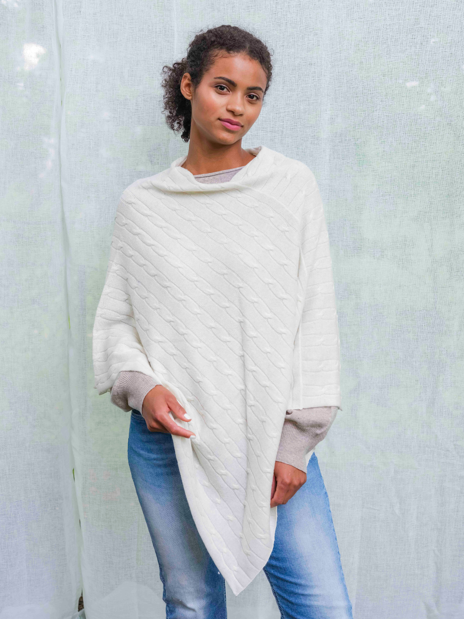 Close to my heart Carrie Poncho Poncho Cream