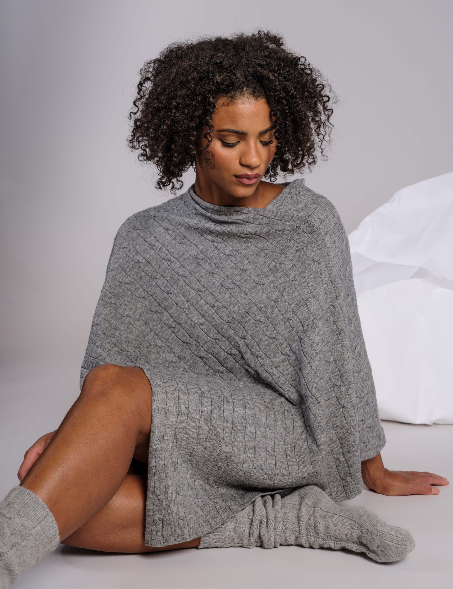 Close to my heart Carrie Poncho Poncho Grey