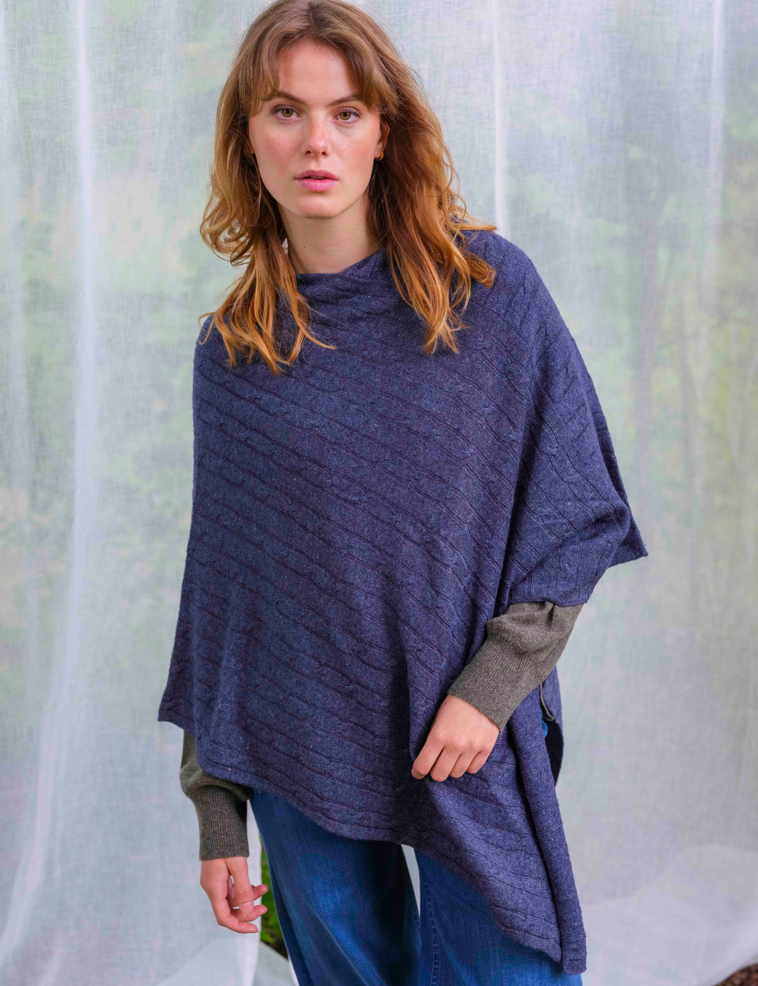 Close to my heart Carrie Poncho Poncho Midnight Blue