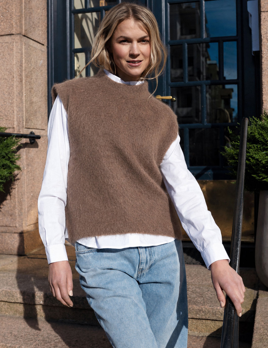 Close to my heart Cole mohairvest dame, myk ullvest Vest Chocolate
