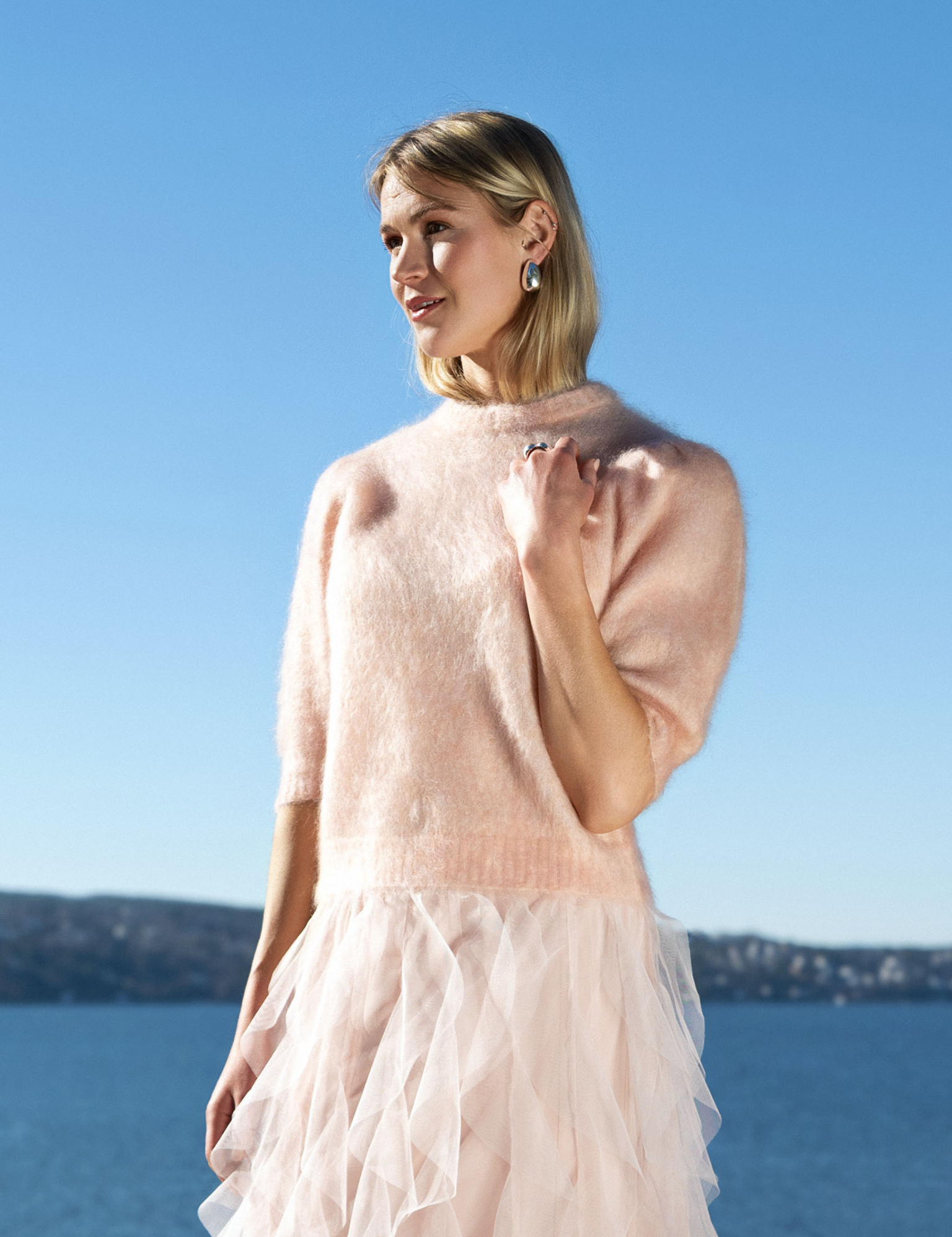 Close to my heart Gemma Genser Sweater knitted Peach