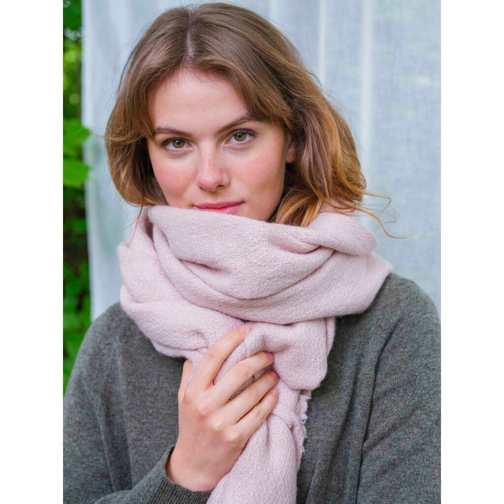 Close to my heart Julia scarf Scarf Pale Pink