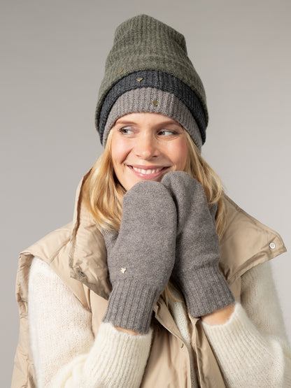 Close to my heart Lucas merino cashmere mittens Mittens