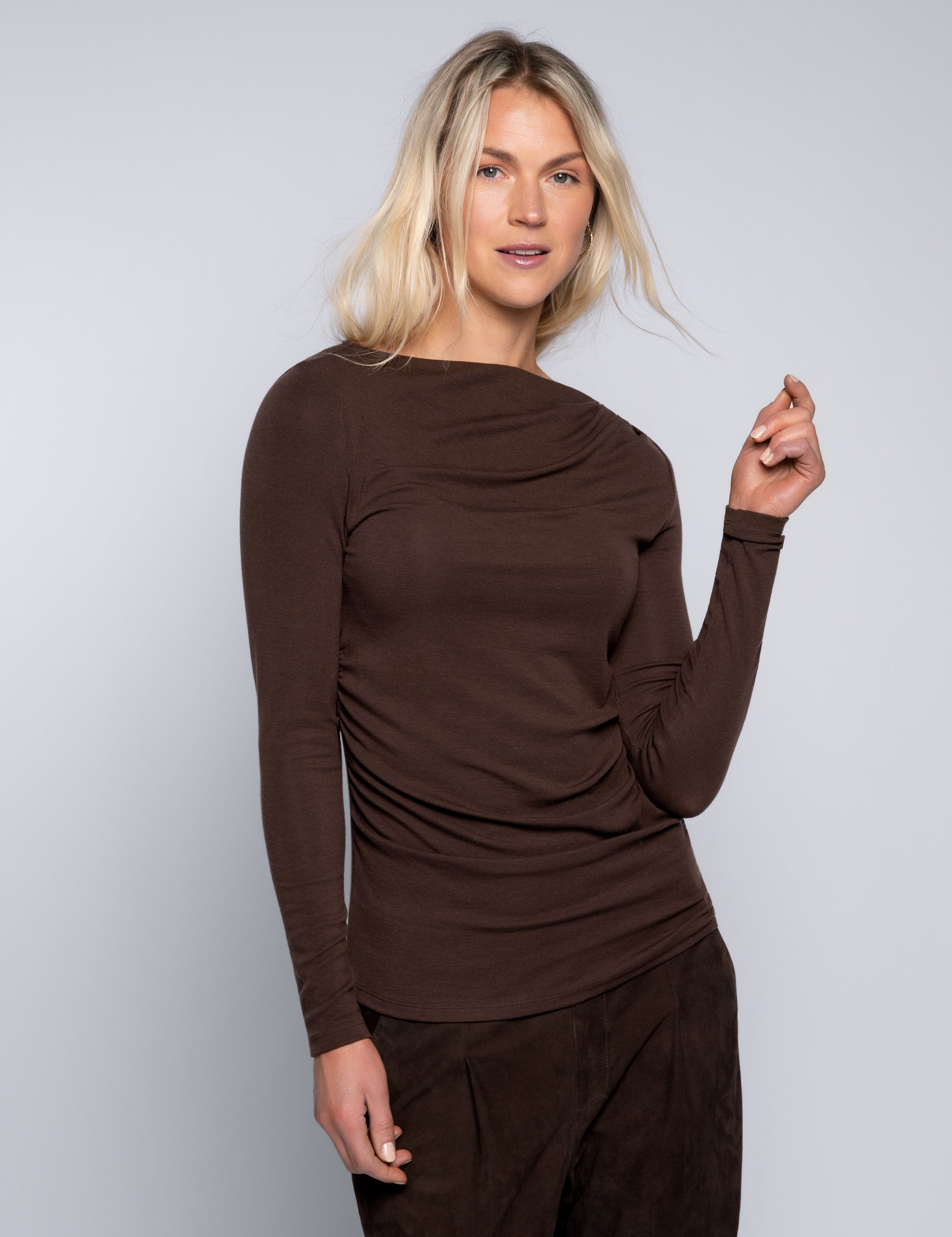 Close to my heart Lumi langermet ull genser Top Chocolate