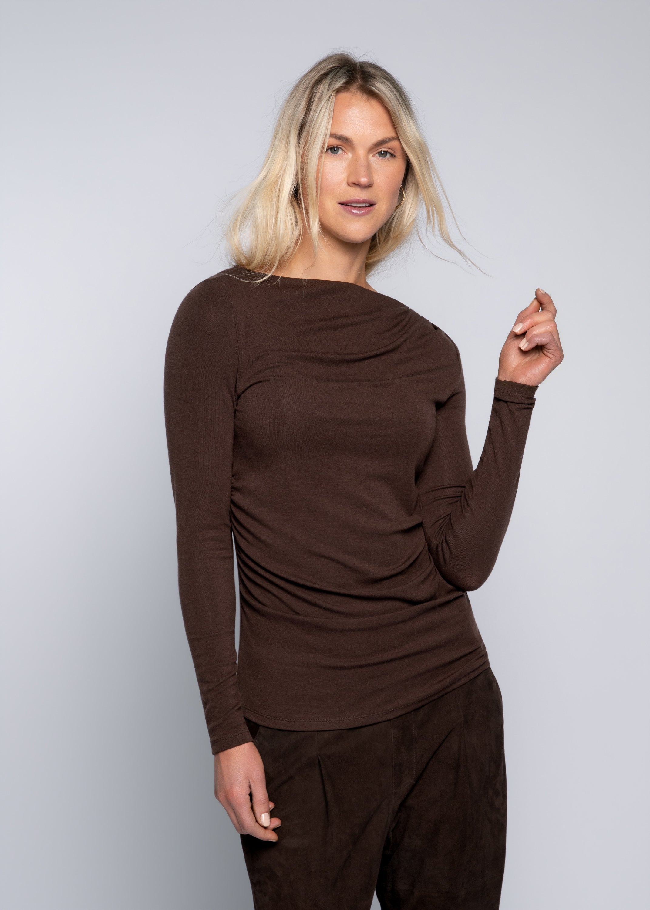 Close to my heart Lumi langermet ull genser Top Chocolate