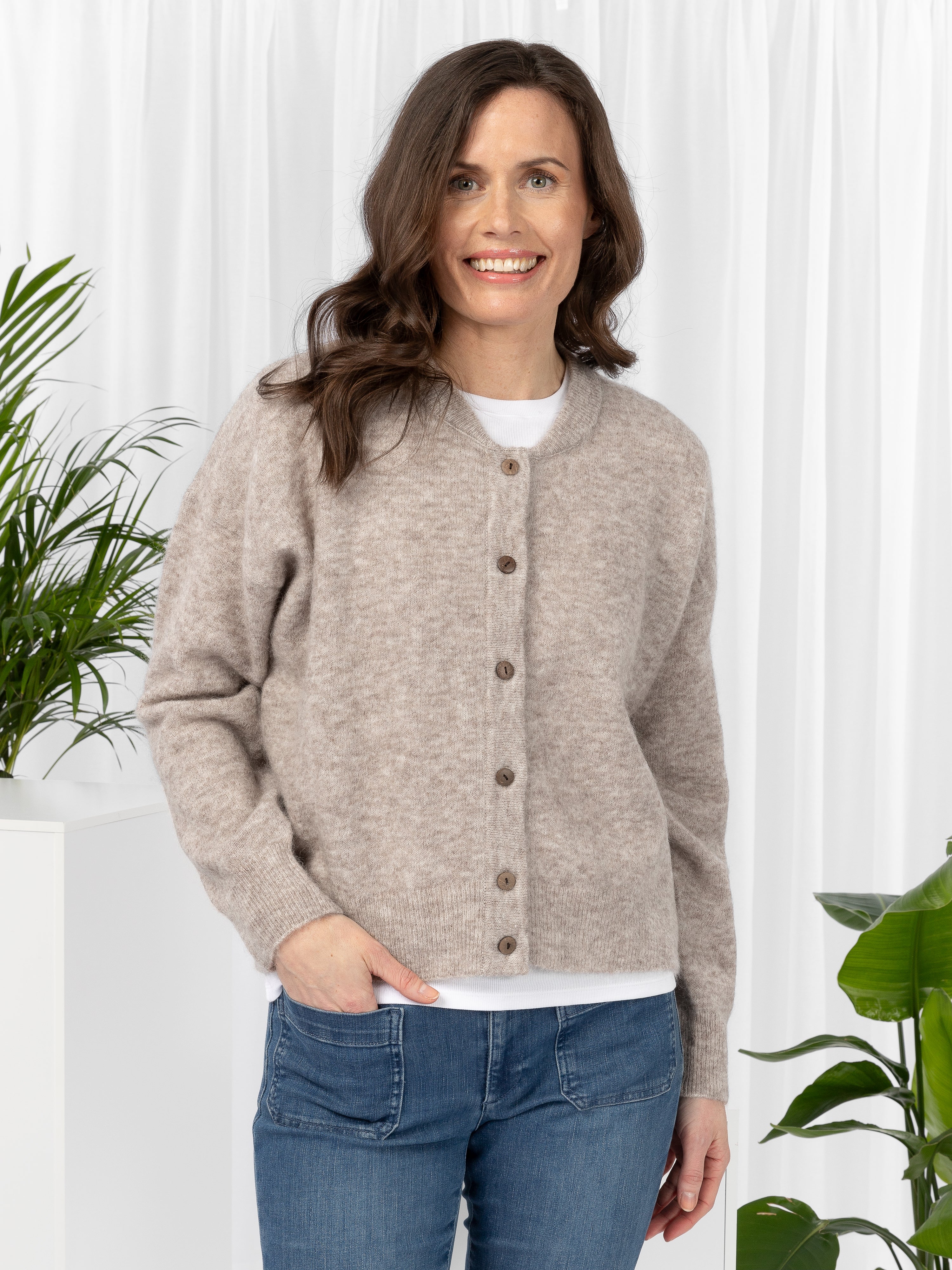 Close to my heart Mia Cardigan Cardigan Fudge