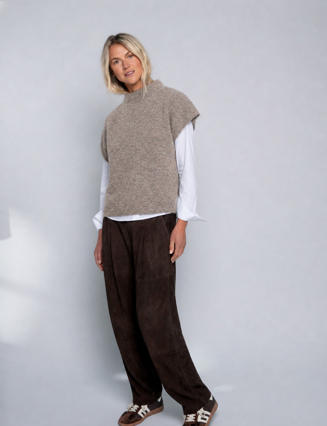 Close to my heart Nemi mohair vest waistcoat Sepia