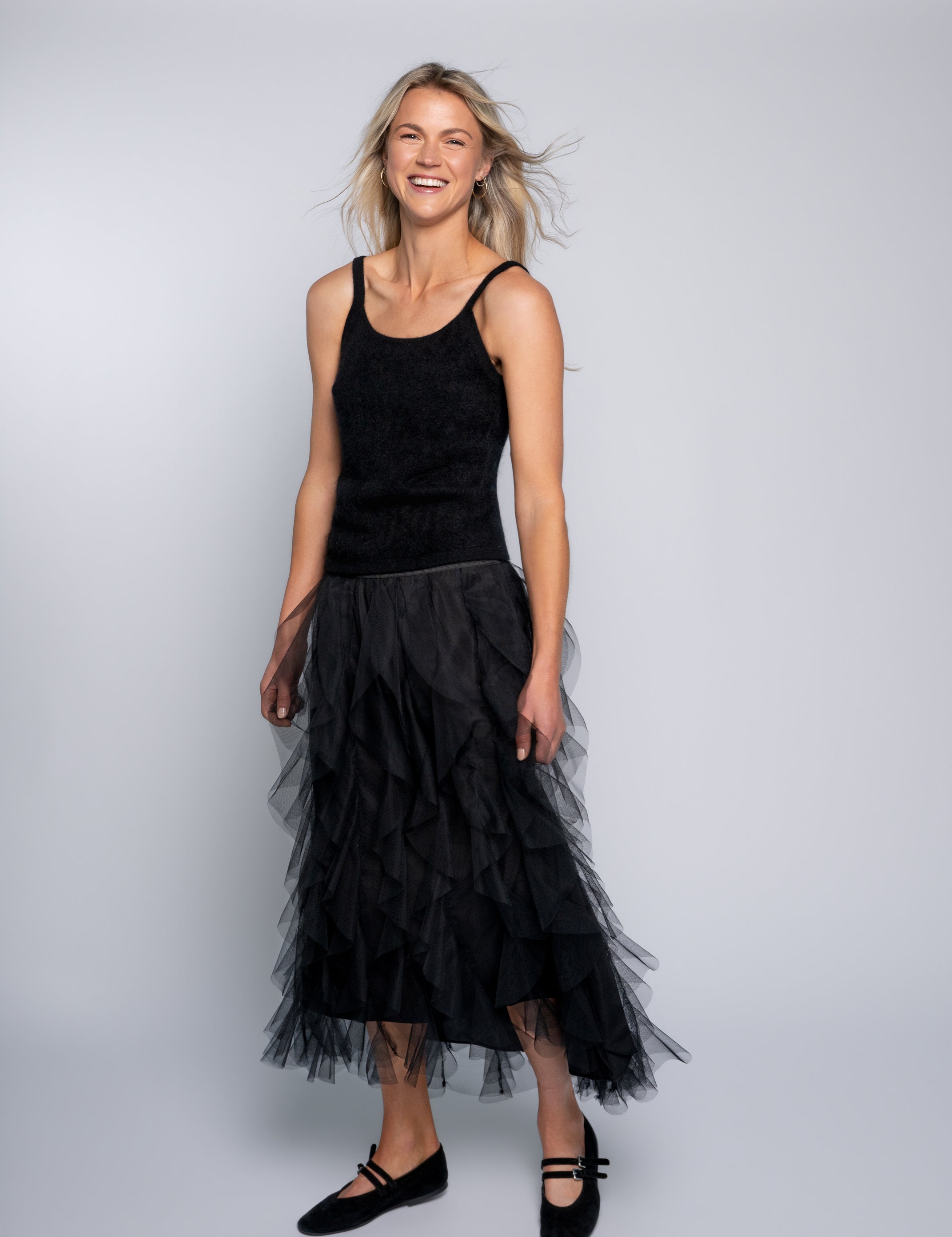 Close to my heart Rose strap topp Top Black