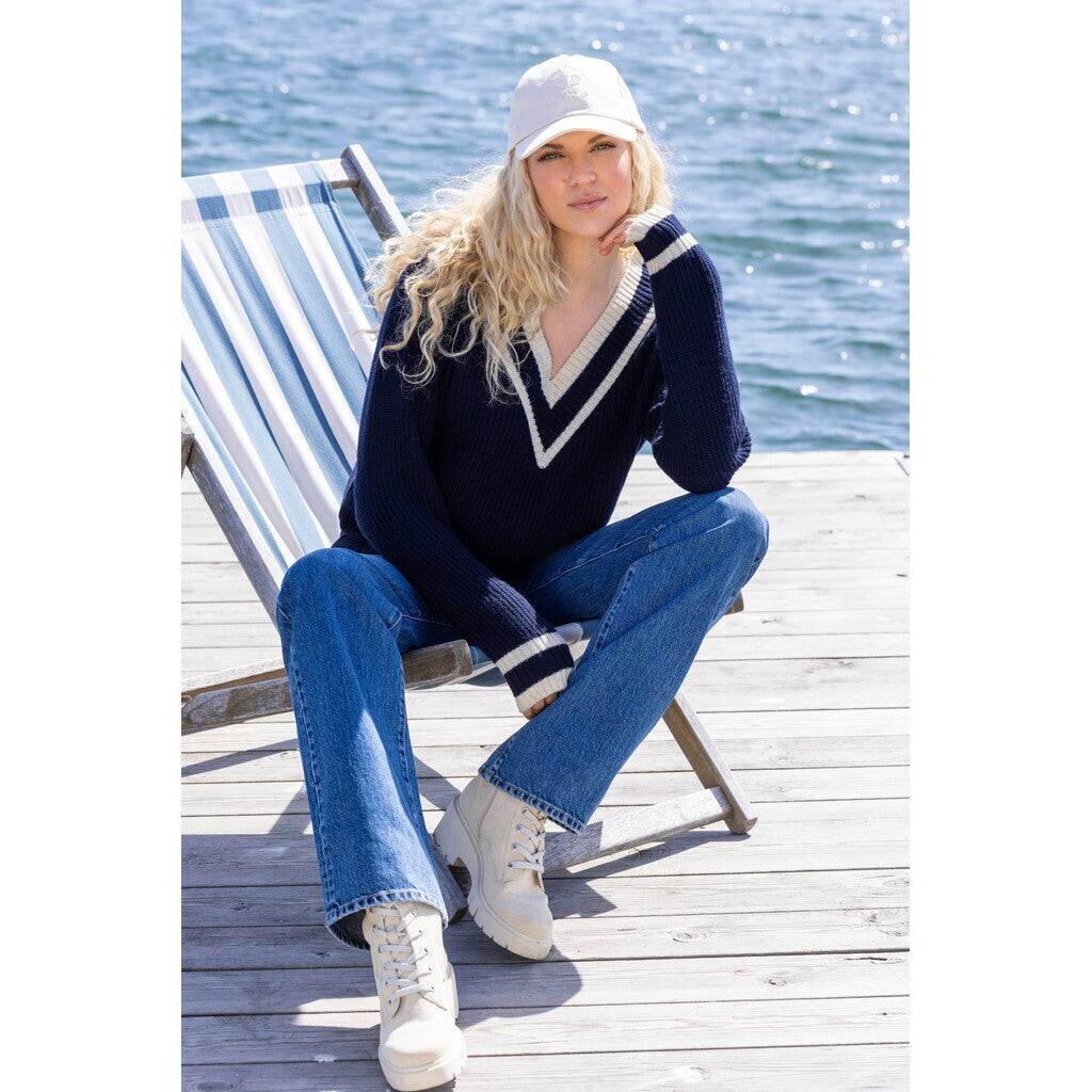 Close to my heart Sadie Sartuul wool sweater Sweater knitted Navy