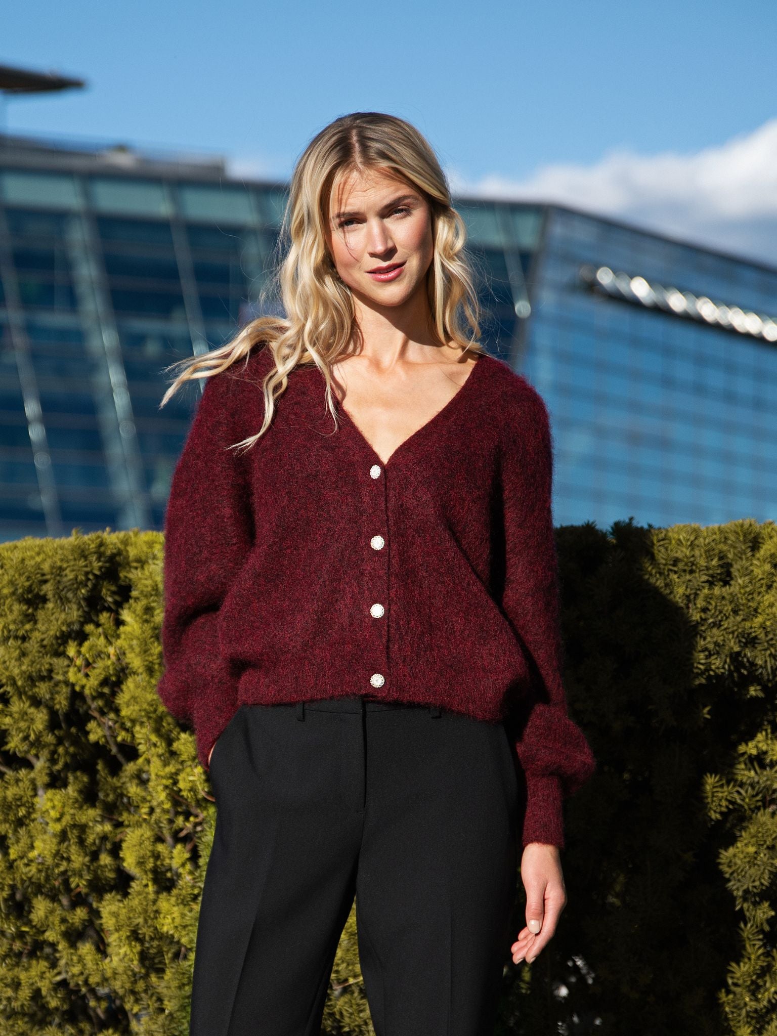Close to my heart Sarah cardigan Cardigan Garnet Red