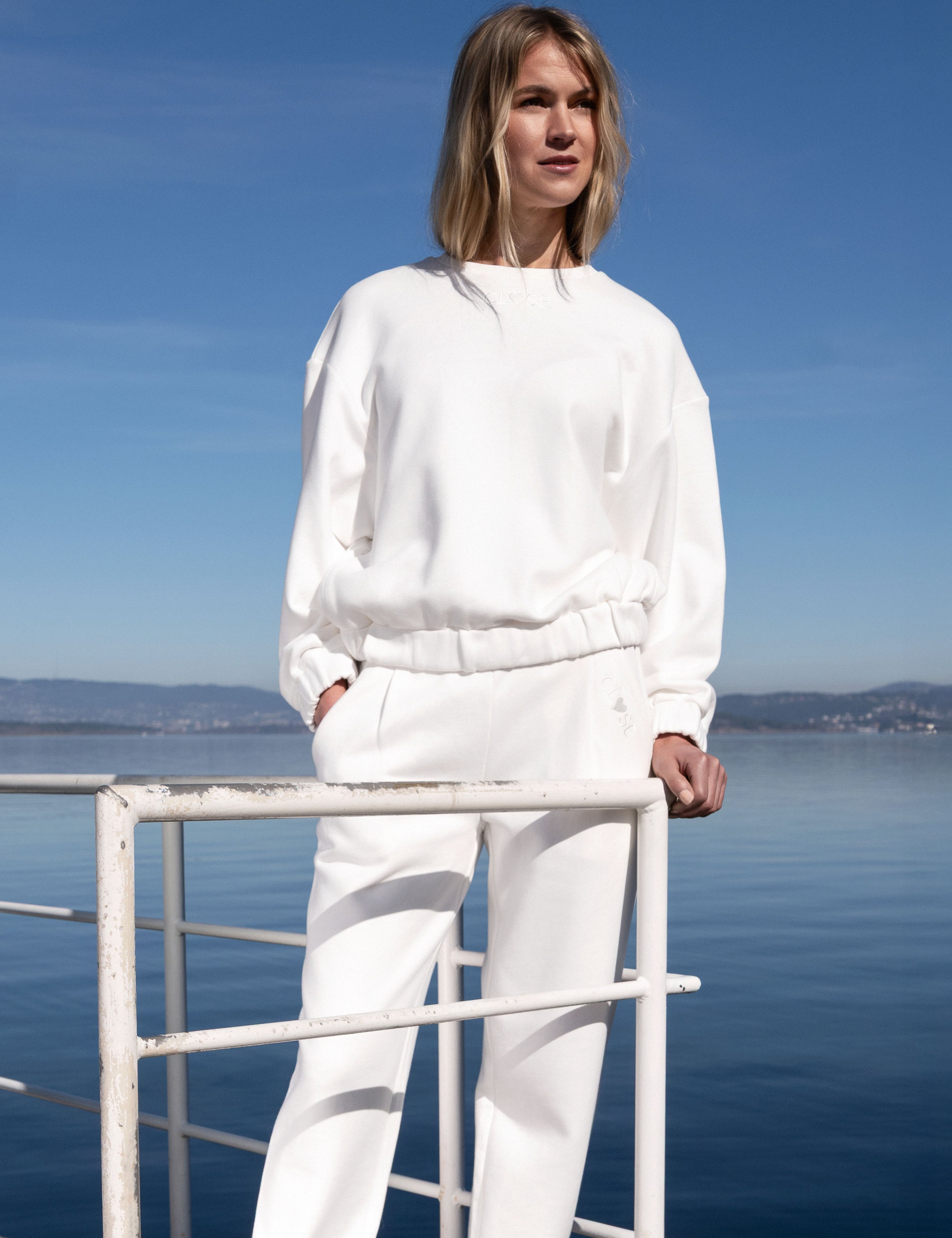 Close to my heart Usher Sweat Sweater jersey White