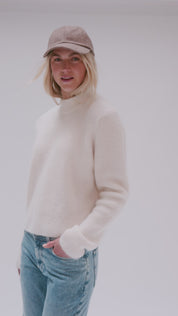 Close to my heart Goldie crew mohair genser Sweater knitted Cream